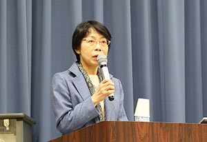 Ms. Komatsu, Director-General, Research Promotion Bureau, MEXT