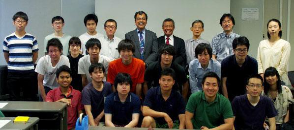 Researchers from Sebelas Maret University give lectures on thermo-fluid engineering at UEC, Tokyo.